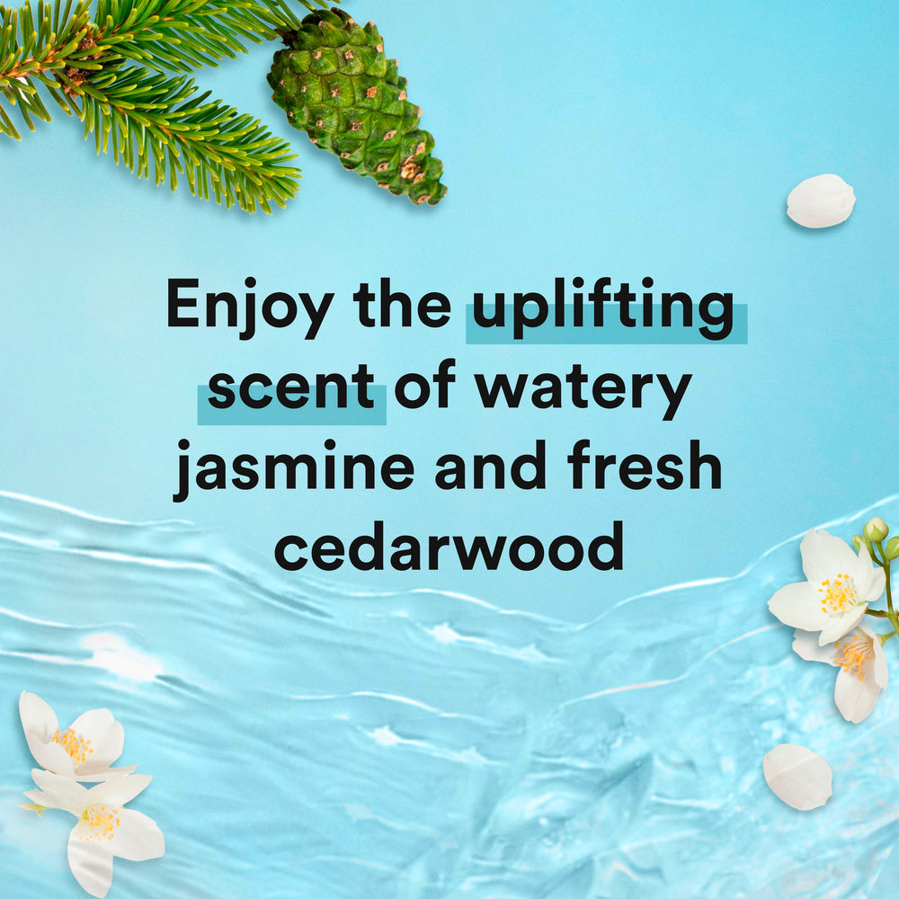 Après-shampooing Suave Ocean Breeze, flacon prêt à rafraîchir et nourrir.