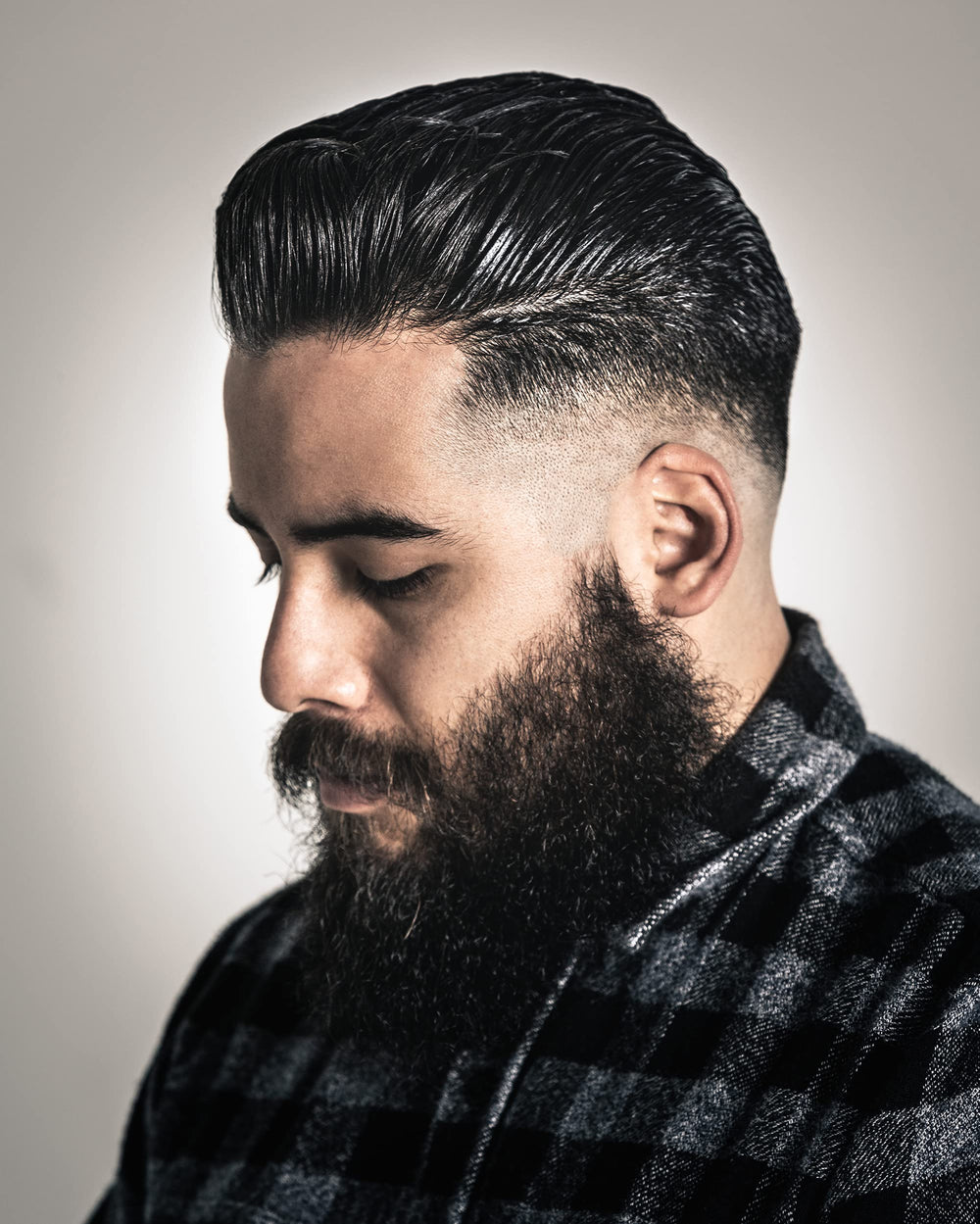 Suavecito pomade: convient à tous types de cheveux, fins à épais.