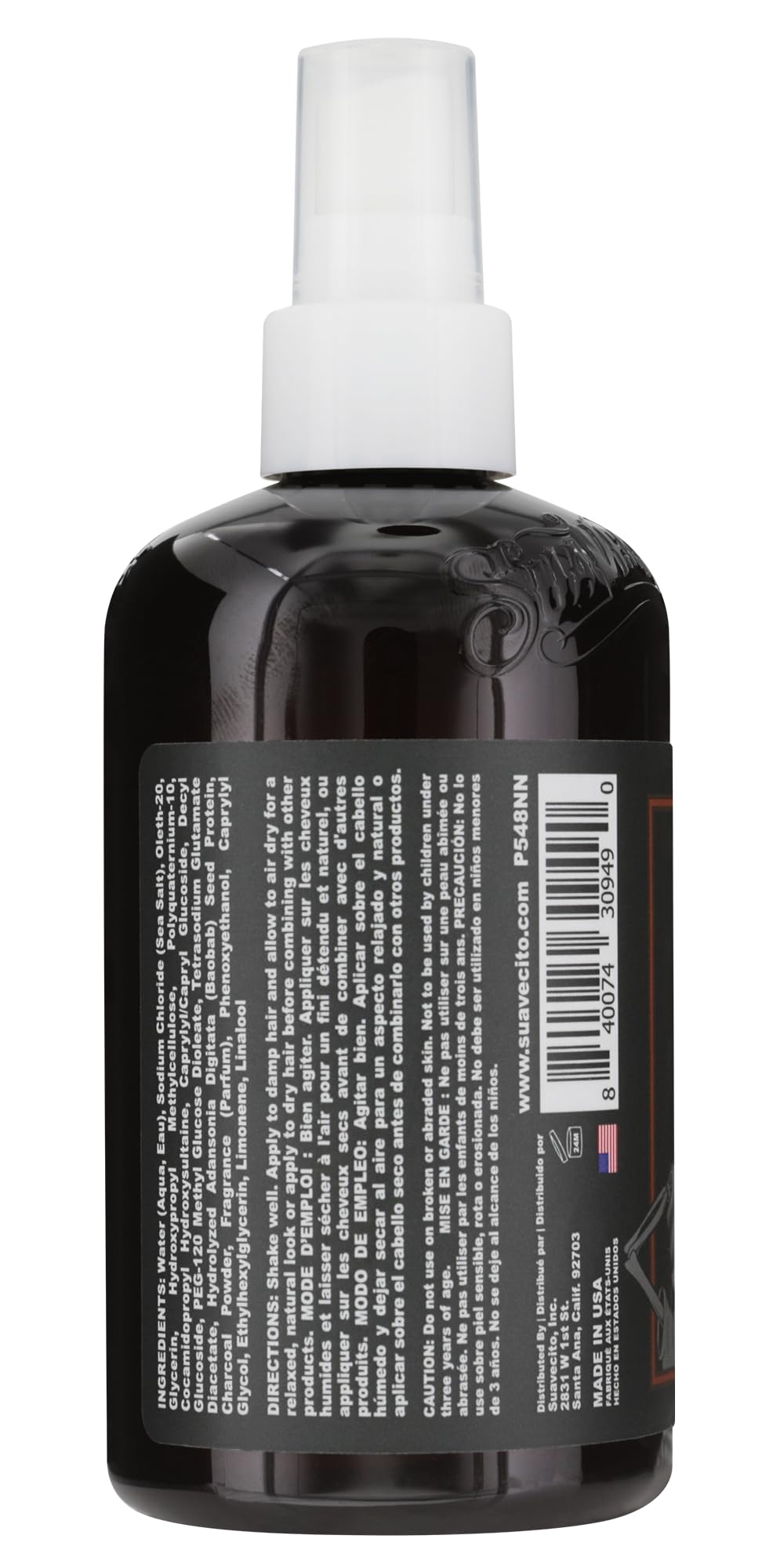 Spray Suavecito au sel de mer – démonstration d'une texture légère et flexible.