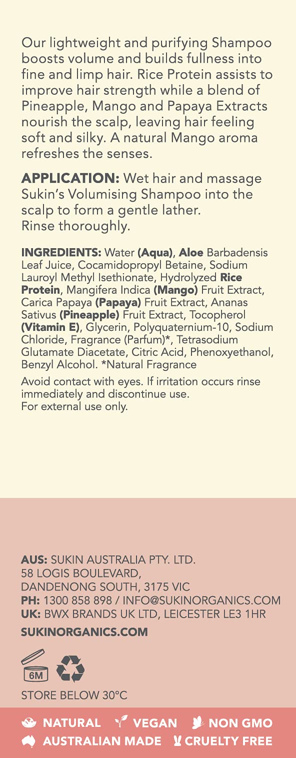 Cheveux séchés avec volume naturel grâce au shampooing Sukin volumisant.