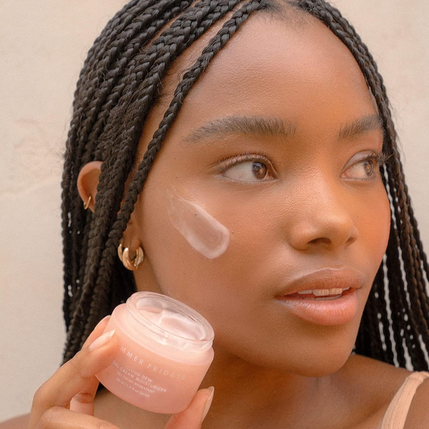 Cloud Dew Gel-Crème Summer Fridays, apaise après nettoyage sans lourdeur.