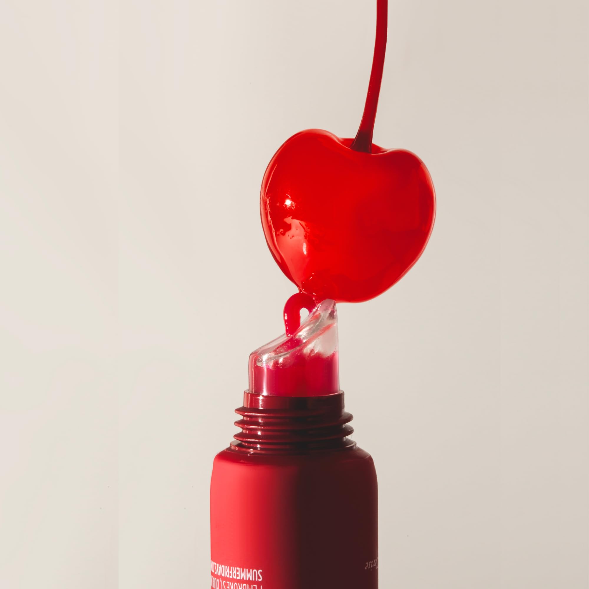 Routine lèvres avec Summer Fridays : hydratation et couleur sans effort.