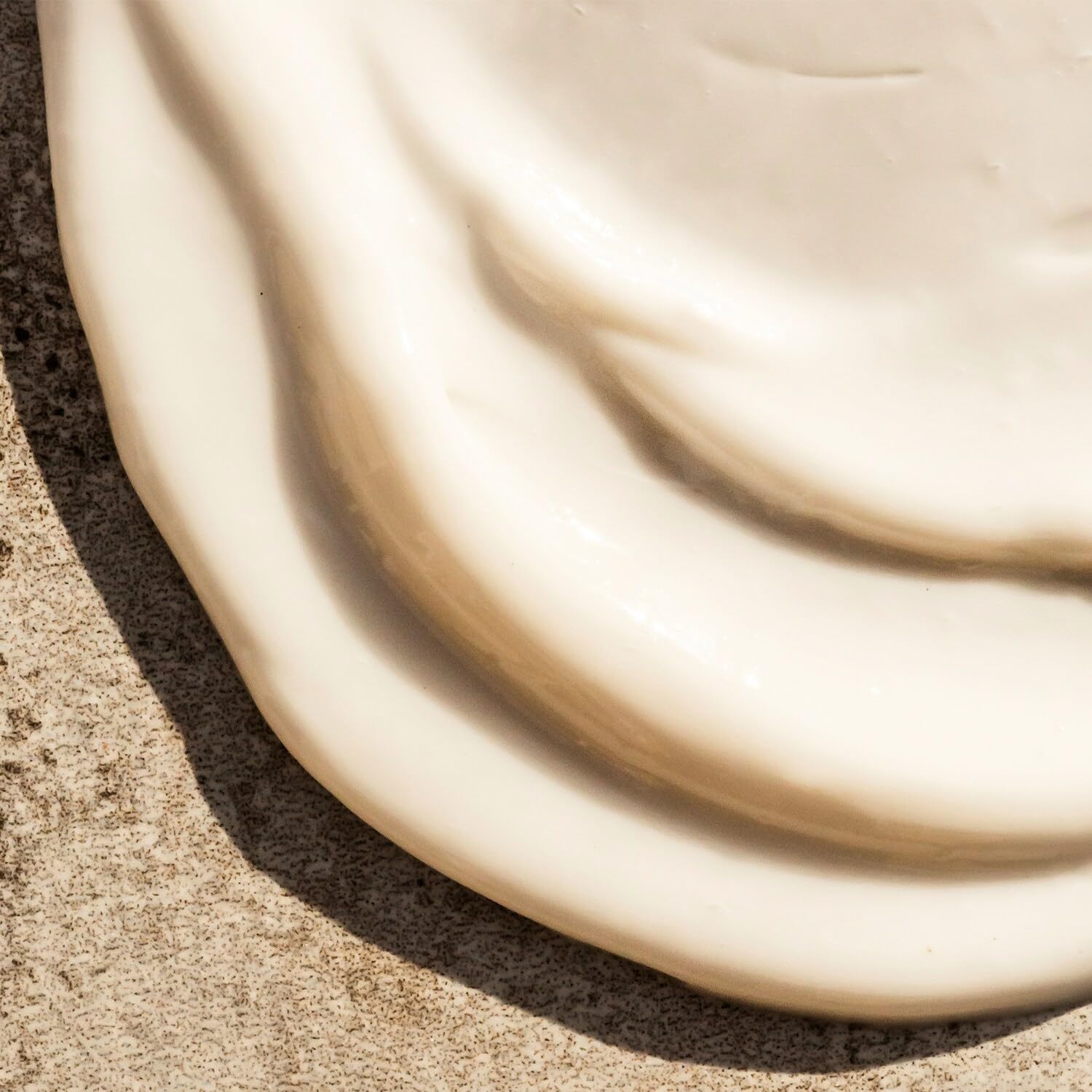 Peau douce après utilisation de la lotion Summer Fridays