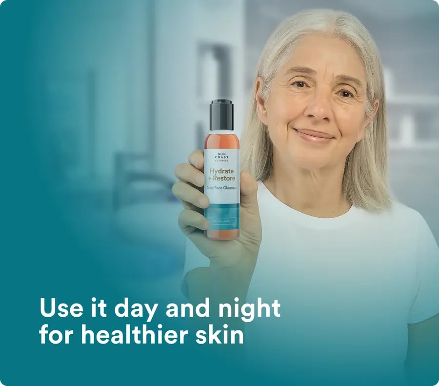SUN COAST SCIENCES Niacinamide et vitamine B5, ingrédients soutenant une texture lisse.