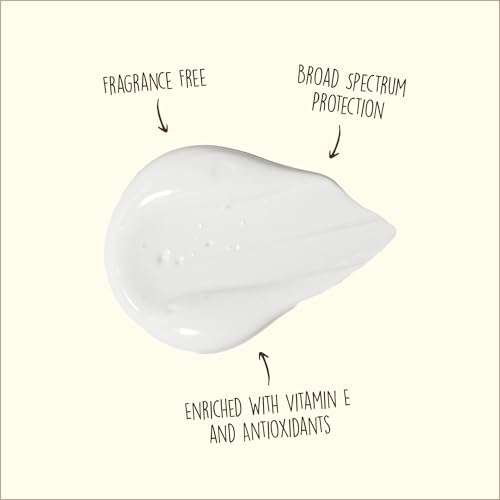 Sun Bum Original SPF 50 application douce sur le visage pour une routine simple.