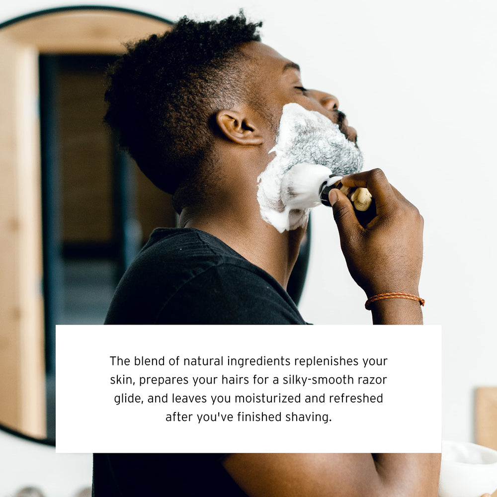 SUPPLY Ultra Lather – aloé-vera, jojoba et karité nourrissent la peau.