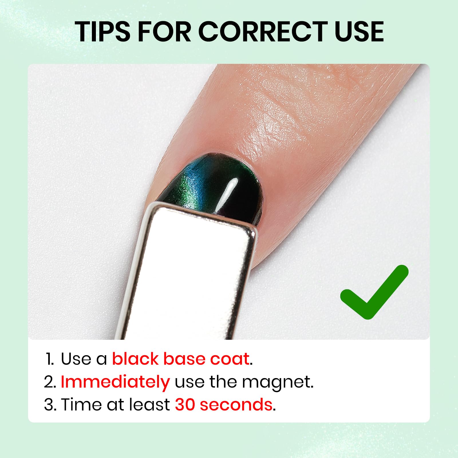 Appliquez une couche noire puis le vernis œil-de-chat SUPWEE pour un dégradé élégant.