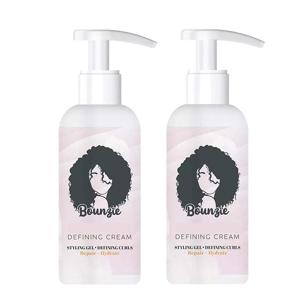 SURORAIN Crème Définissante appliquée sur cheveux mouillés pour des boucles plus nettes.