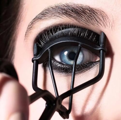 Surratt Relevee Recourbe-Cils, coussinets en silicone souples évitant les pincements.