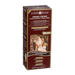 Texture crémeuse et homogène de Surya Brasil brun foncé.