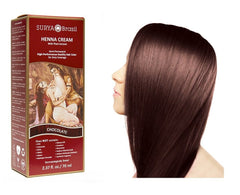 Surya Henna Crème Chocolat: flacon prêt à l'application et couleur naturelle.