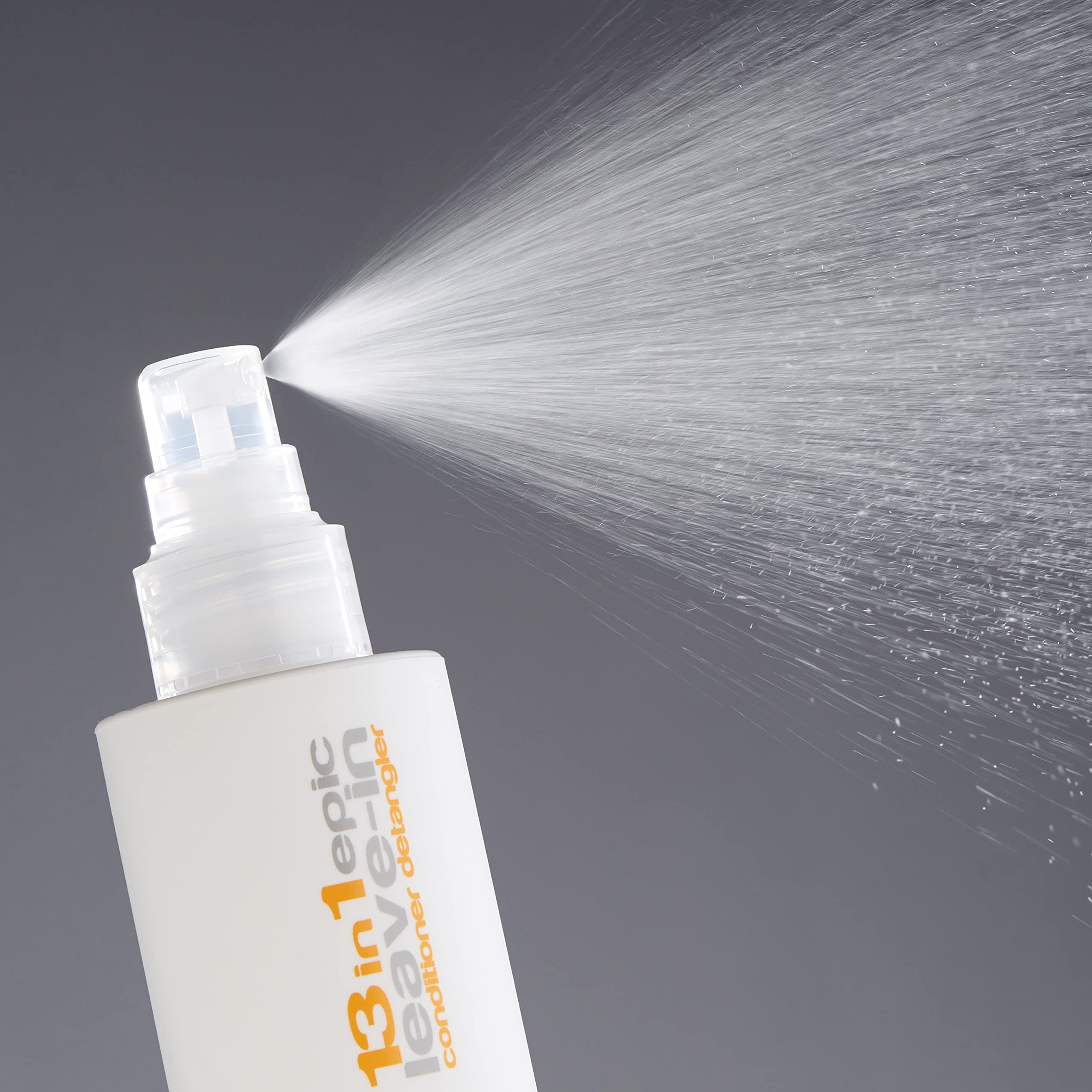 Sustainable Glam sur cheveux secs – contrôles des frisottis et retouches faciles.