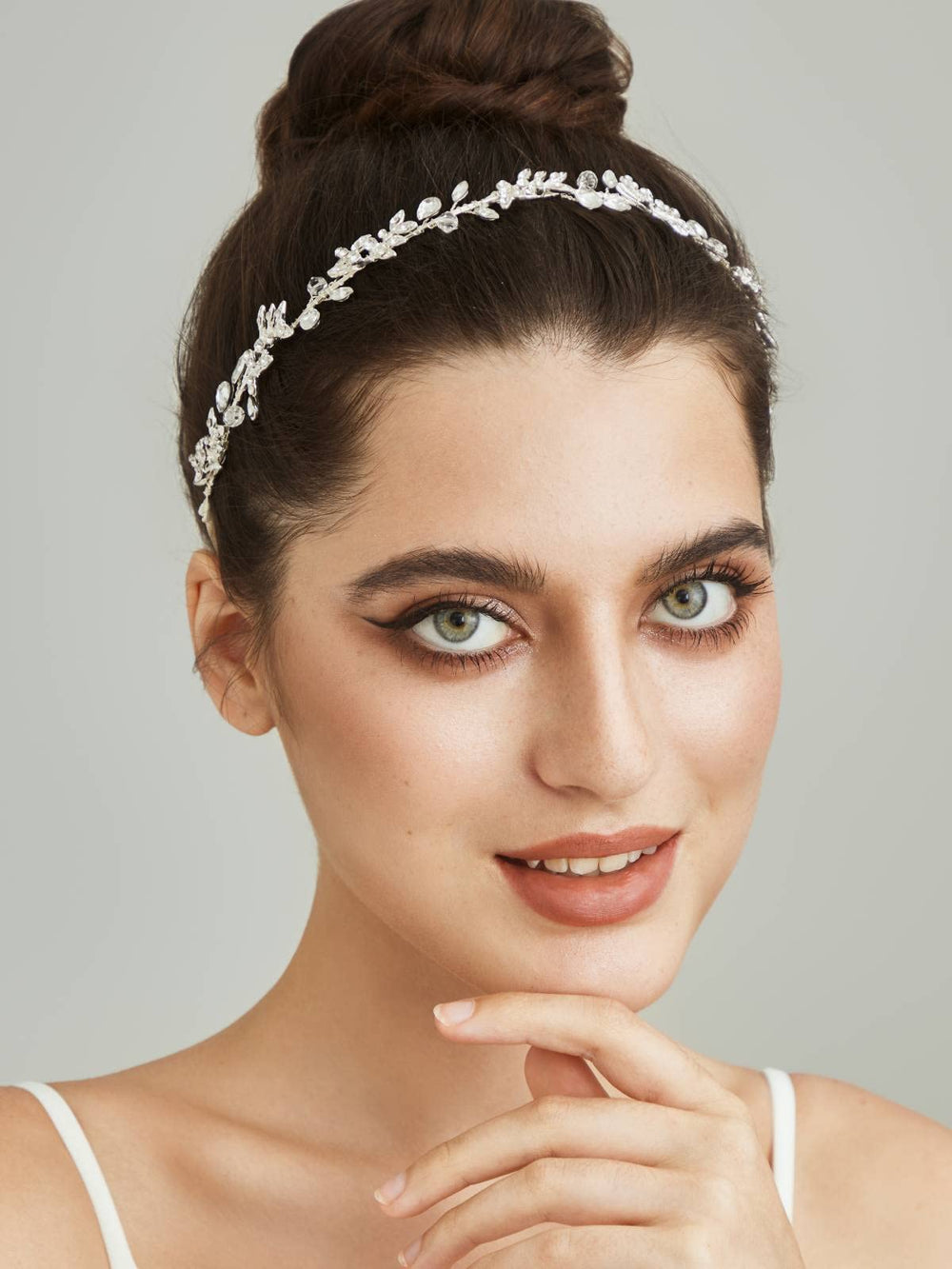 Diadème SWEETV pour mariée, cristaux argentés et allure raffinée