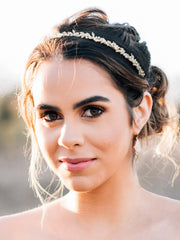 SWEETV diadème mariage Gros plan sur les détails scintillants des cristaux