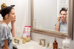 Swisspers Premium Coton Ronde - démaquillage visage en douceur.