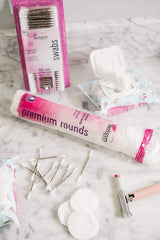 Swisspers Premium Coton Ronde - face lisse pour l'application des soins.