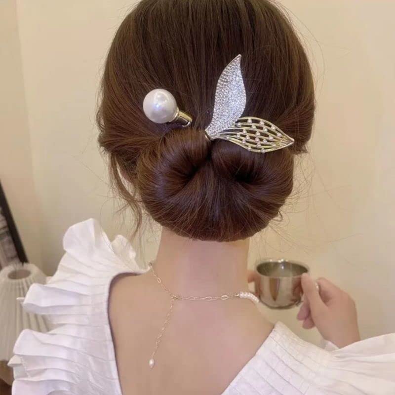 Takeberny chignon cristal: finition scintillante et maintien sûr.