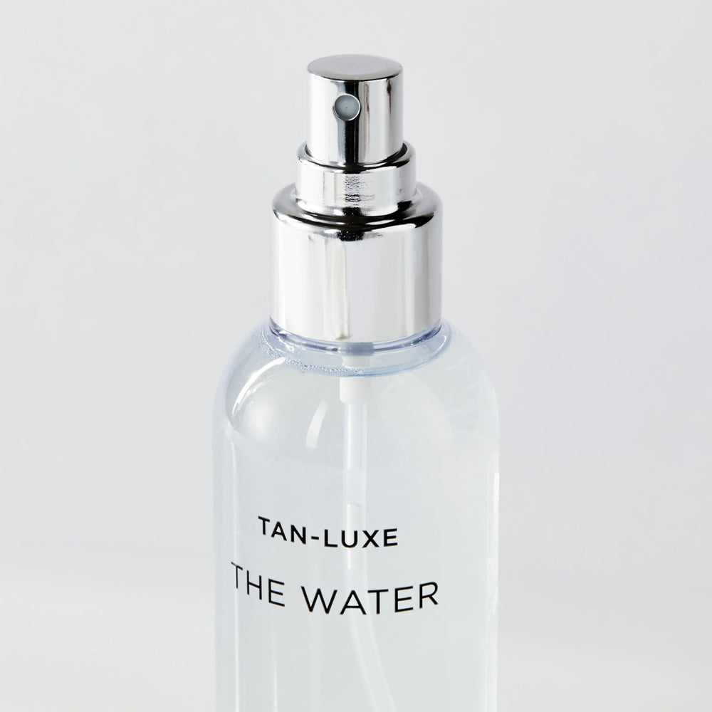Tan-Luxe Express Water – soin hydratant avec actifs vitamines pour éclat naturel