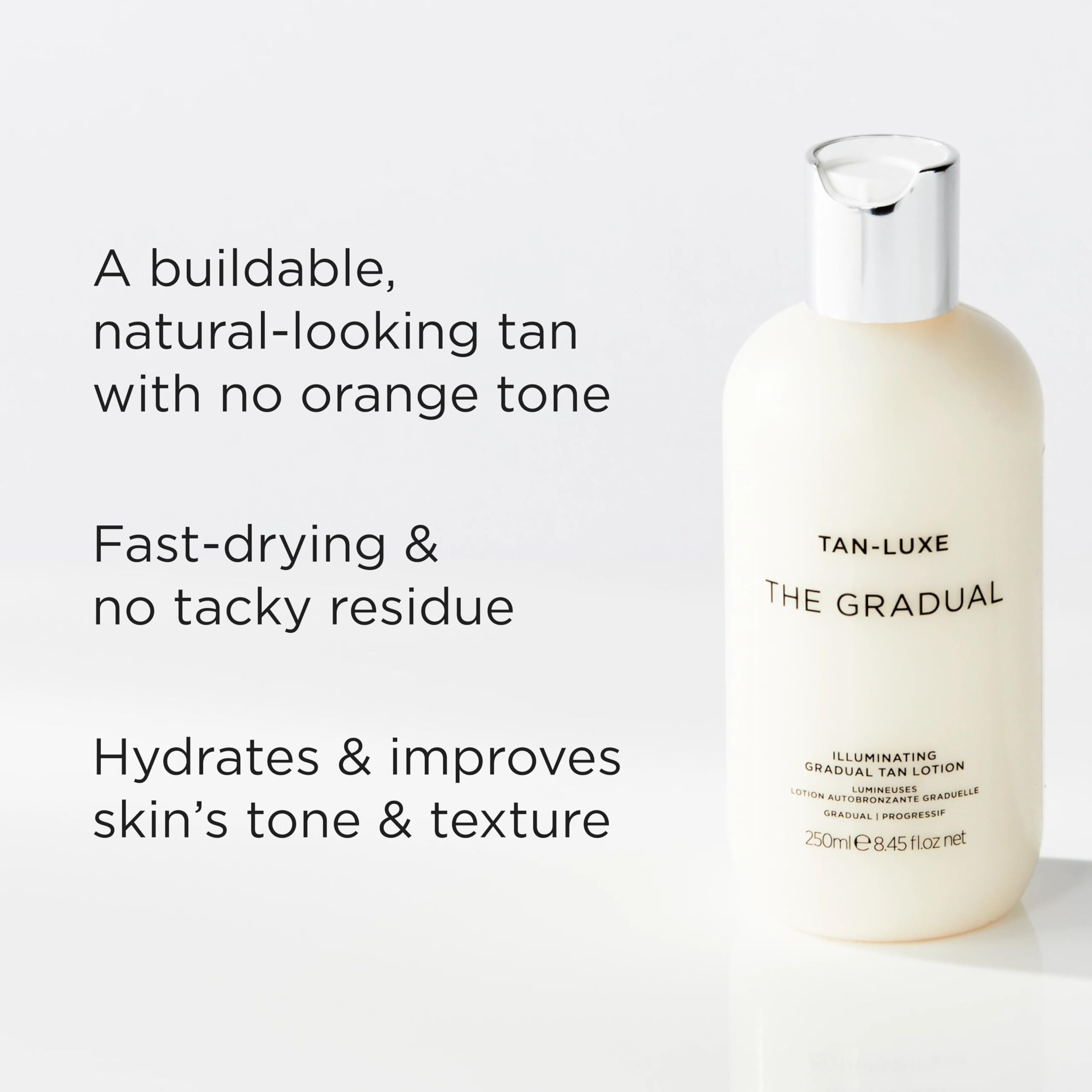 Tan-Luxe The Gradual offre hydratation de la peau avec un éclat lumineux