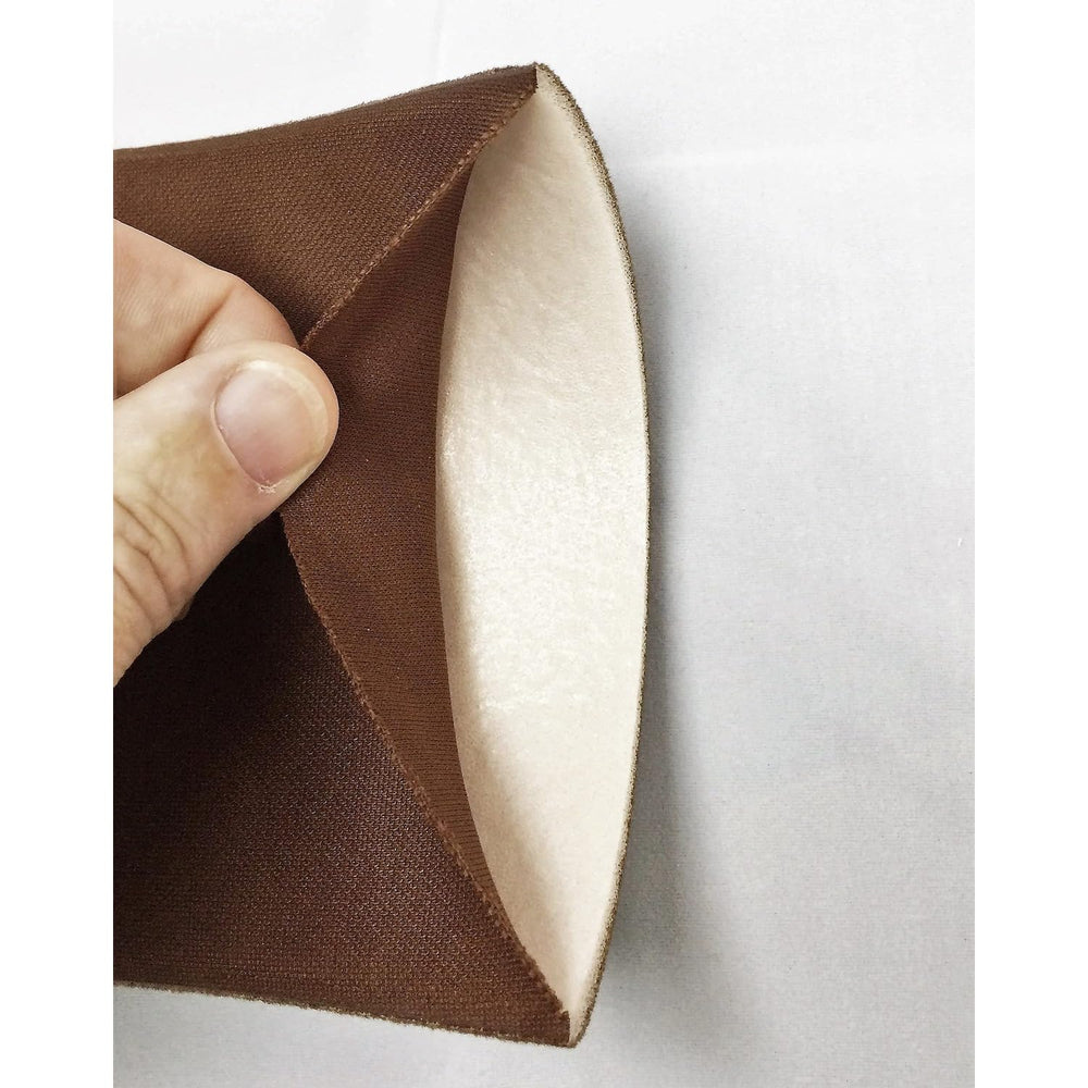 Teinte naturelle et uniforme grâce au color-balancing tint Tan Physics.