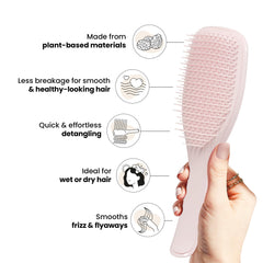Matériau base plante, brosse Tangle Teezer, sensation douce et durable.