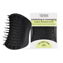 Brosse Tangle Teezer Scalp & Shampoo exfolie le cuir chevelu et élimine les résidus.