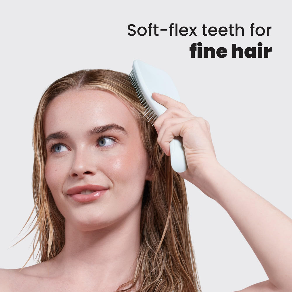 Tangle Teezer pratique humide et sèche pour démêler sans tirer.