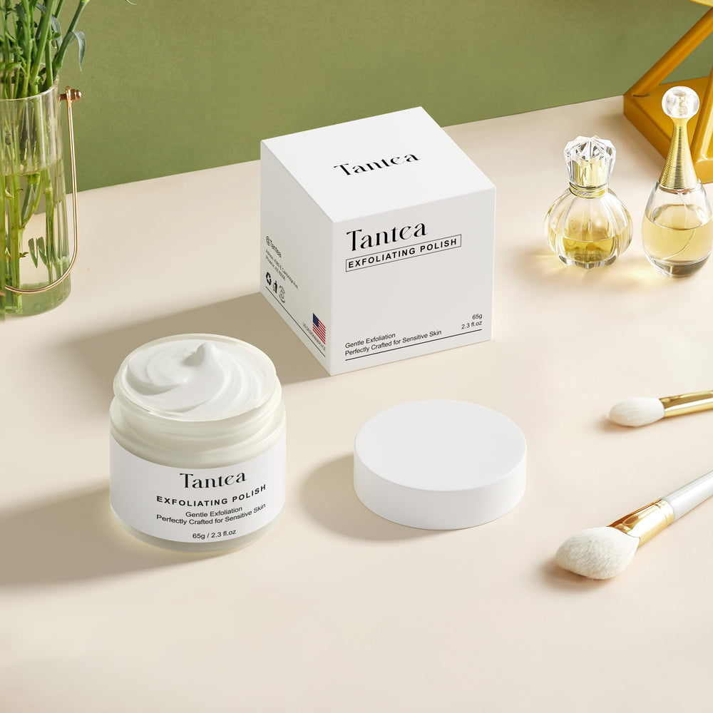 Grains exfoliants du gommage Tantea en gros plan