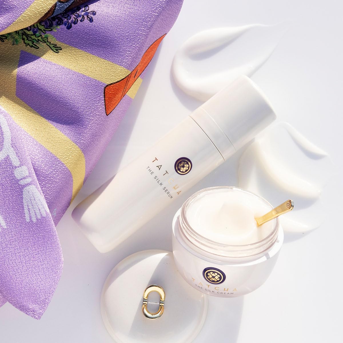 Emballage cadeau TATCHA – coffret soigné et luxueux.