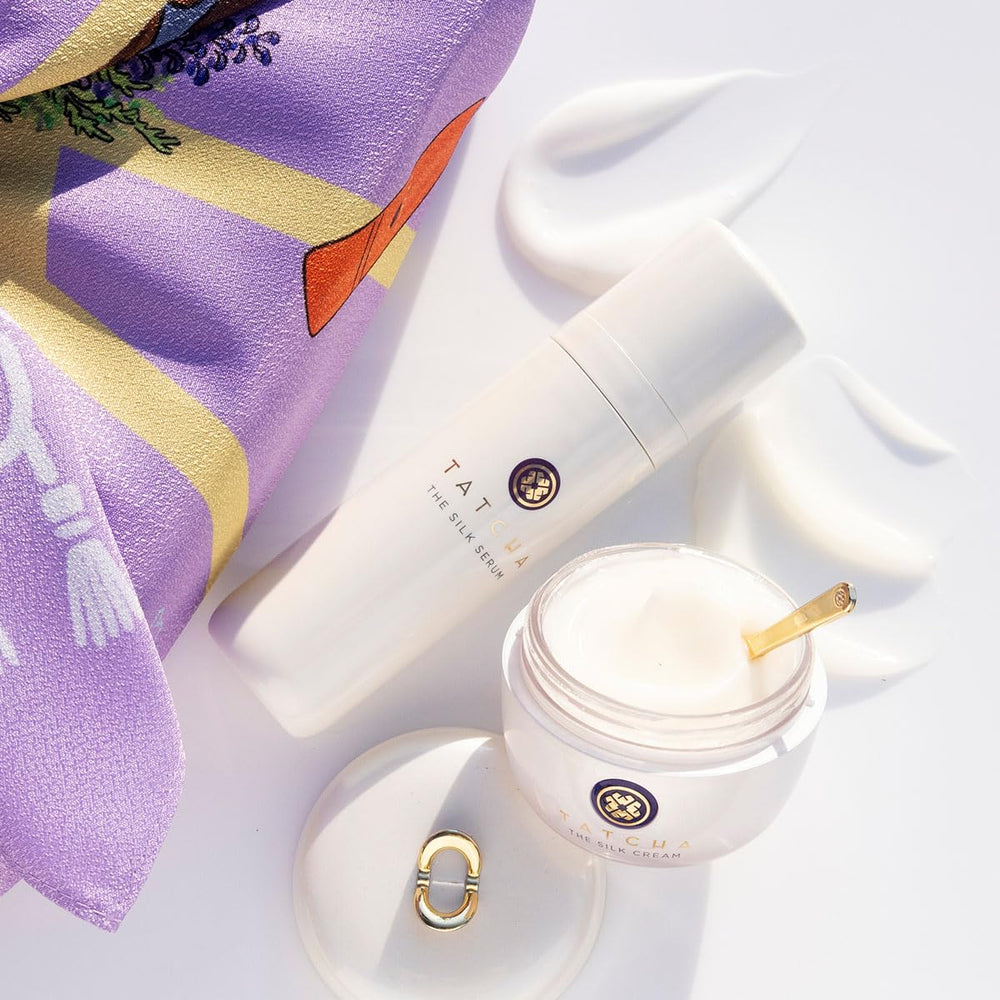 Emballage cadeau TATCHA – coffret soigné et luxueux.