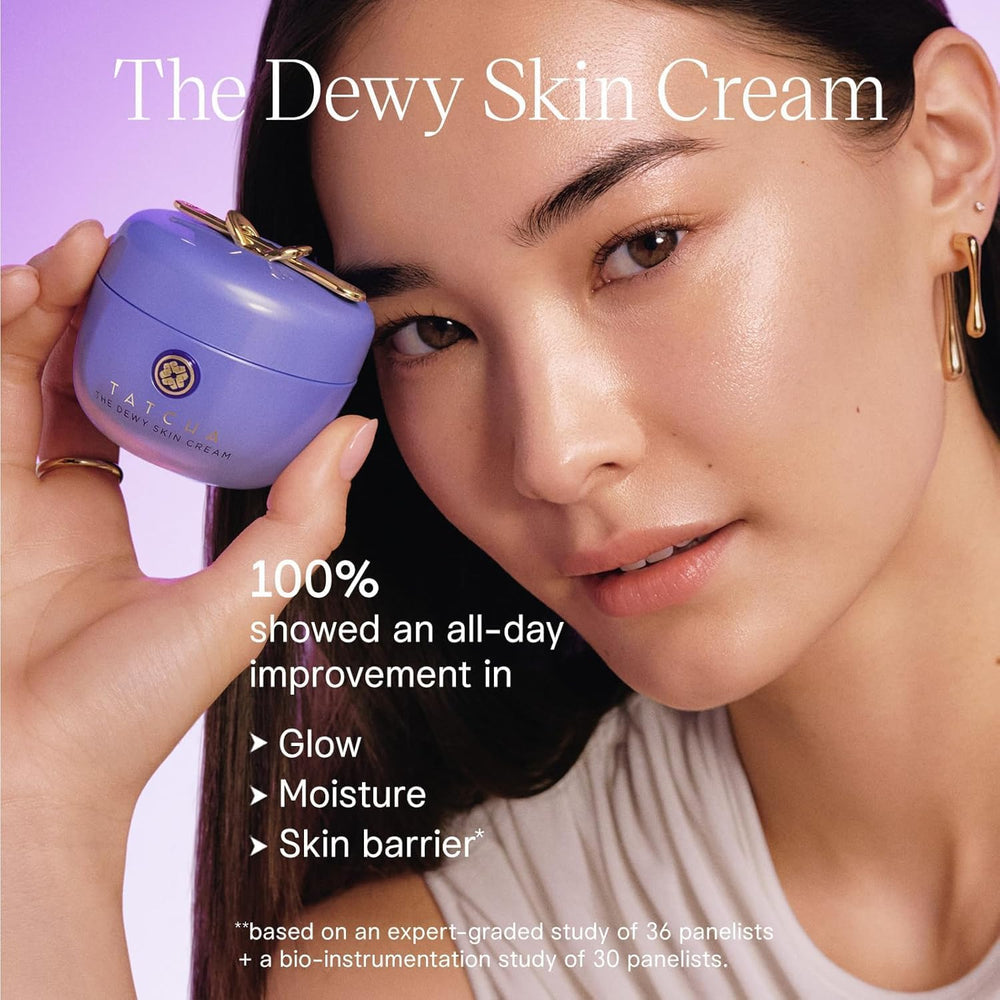 Texture crème épaisse offrant un confort durable sur peau sèche.