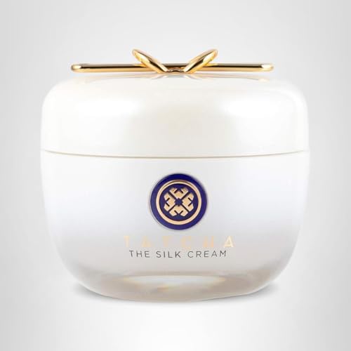 Finition satinée et peau lisse avec TATCHA Crème Soie.