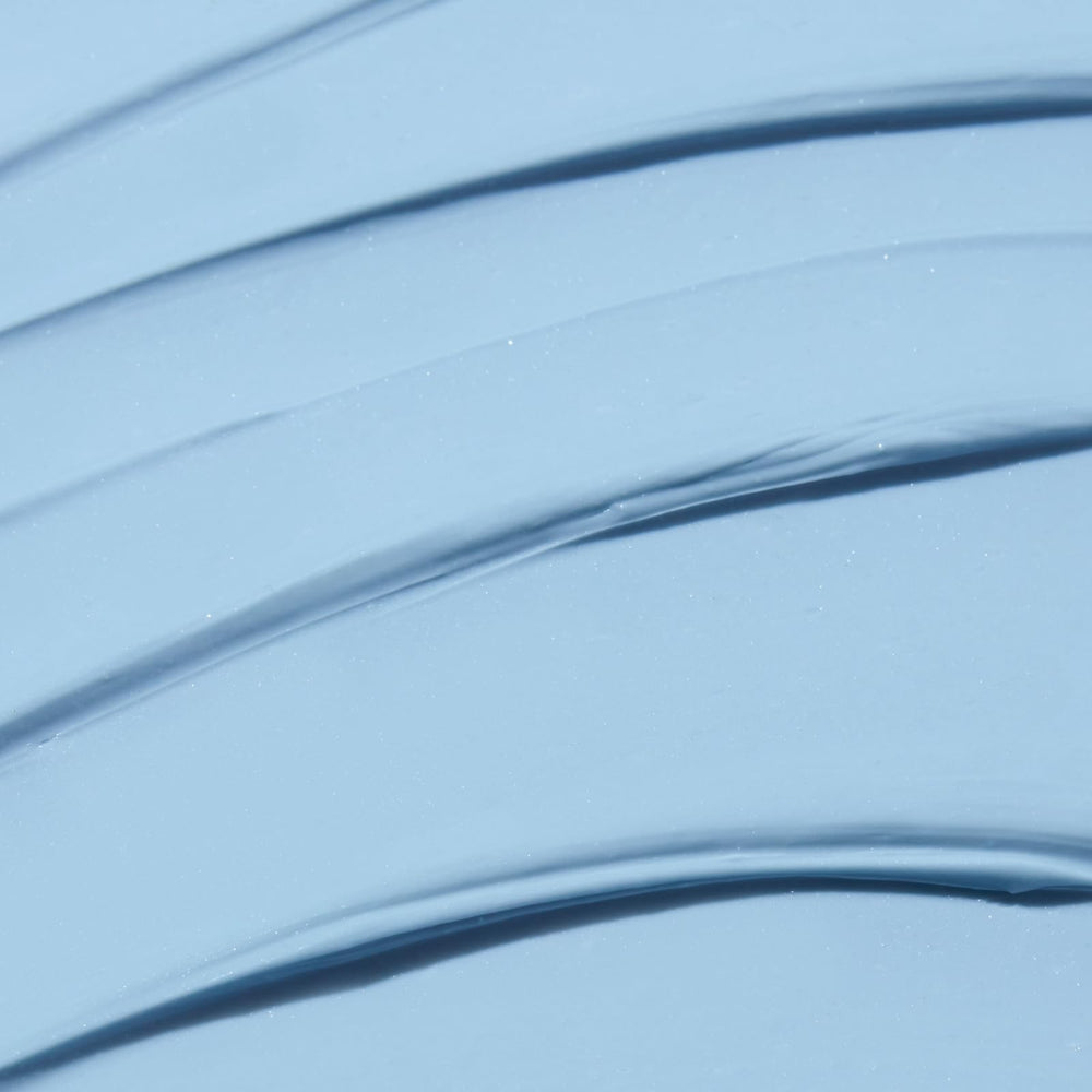 Texture sans parfum TATCHA Indigo, soin hydratant visage apaisant pour démangeaisons.