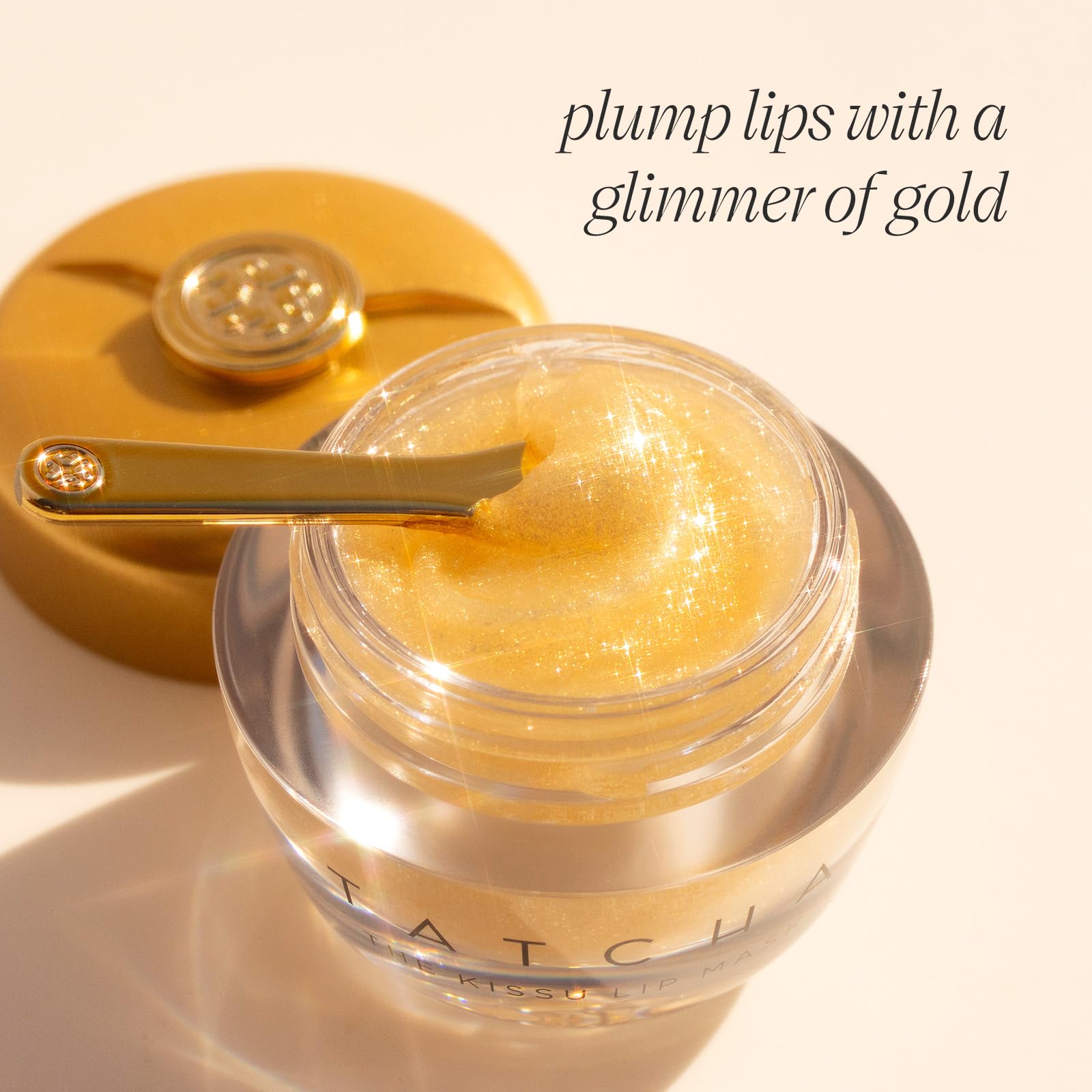 Texture gel Kissu sur lèvres, brillance et douceur après application.