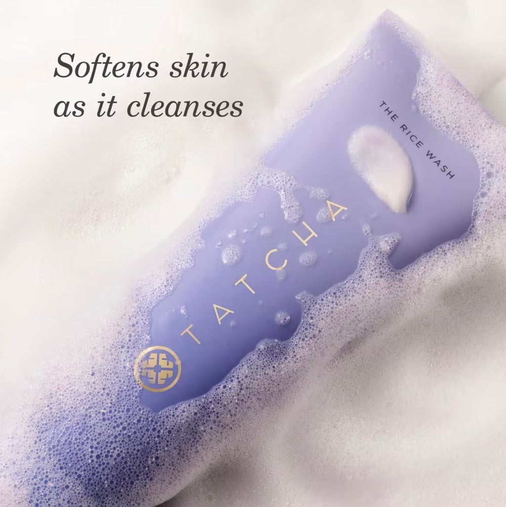 Texture crème douce du Rice Wash, soin quotidien léger.