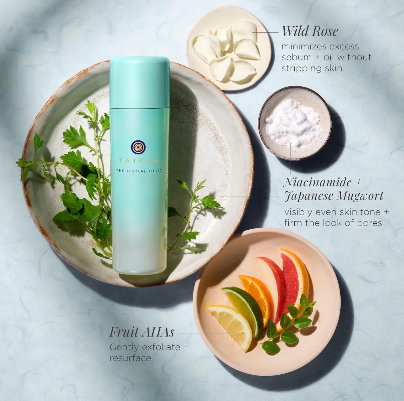 Texture Tonic apaise la peau et améliore l’apparence des pores.