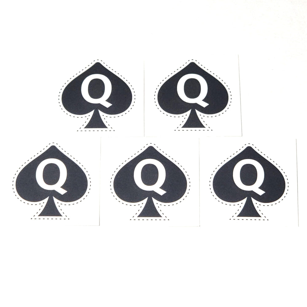Tatouage Reine des Piques, ensemble 5 pieces, design saisissant pour festival.