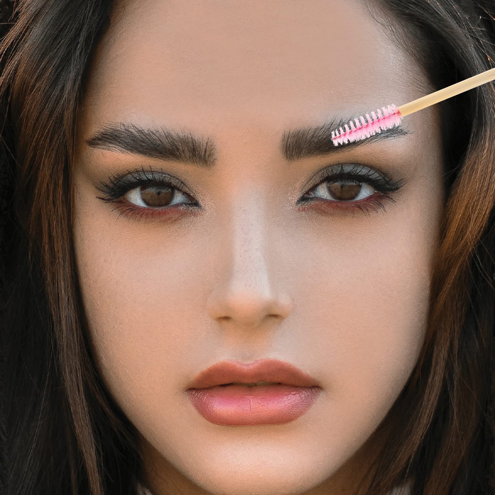 Brosse-mascara Tbestmax bambou rose, parfaite aussi pour peigner les sourcils