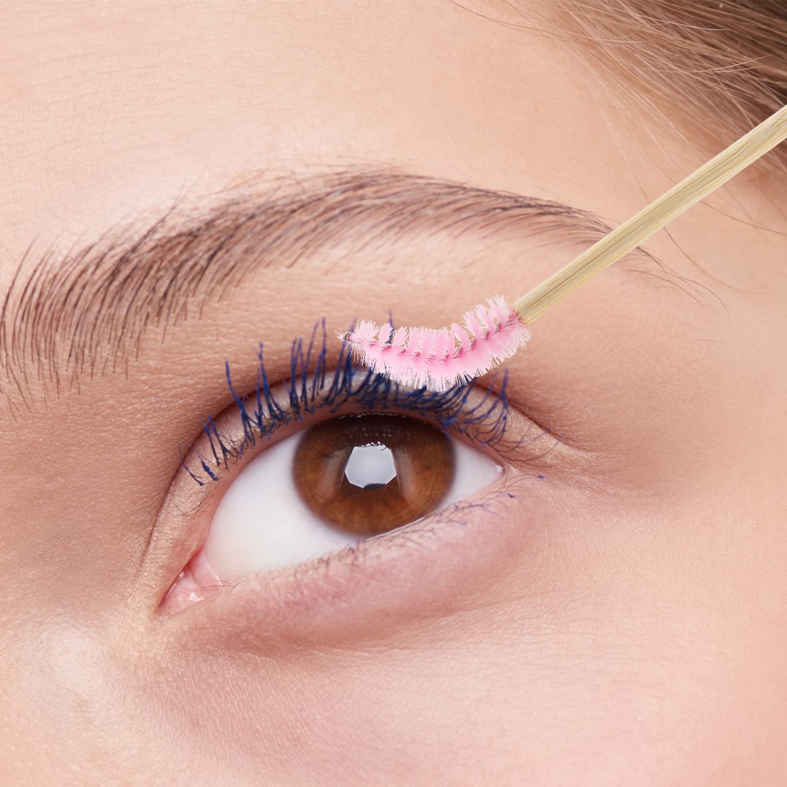 Brosse-mascara en bambou Tbestmax rose, nettoie les coins difficiles des yeux