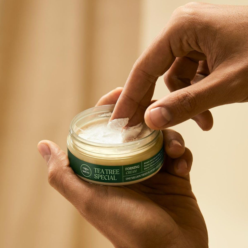 Tea Tree Forming Cream — texture-naturelle: fini sans résidu et toucher léger.
