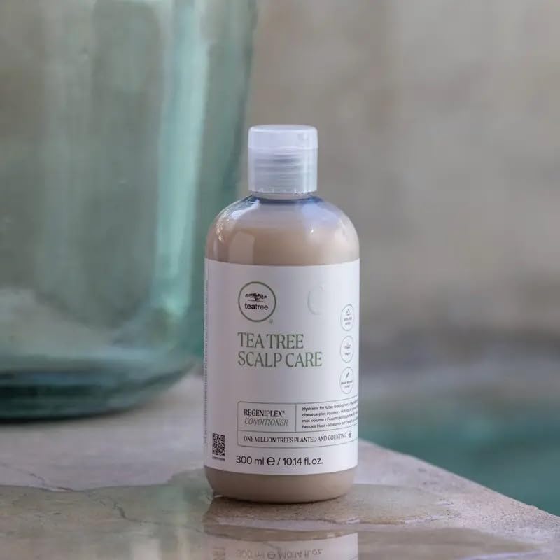 Parfum frais Tea Tree Regeniplex, notes citron et herbes.