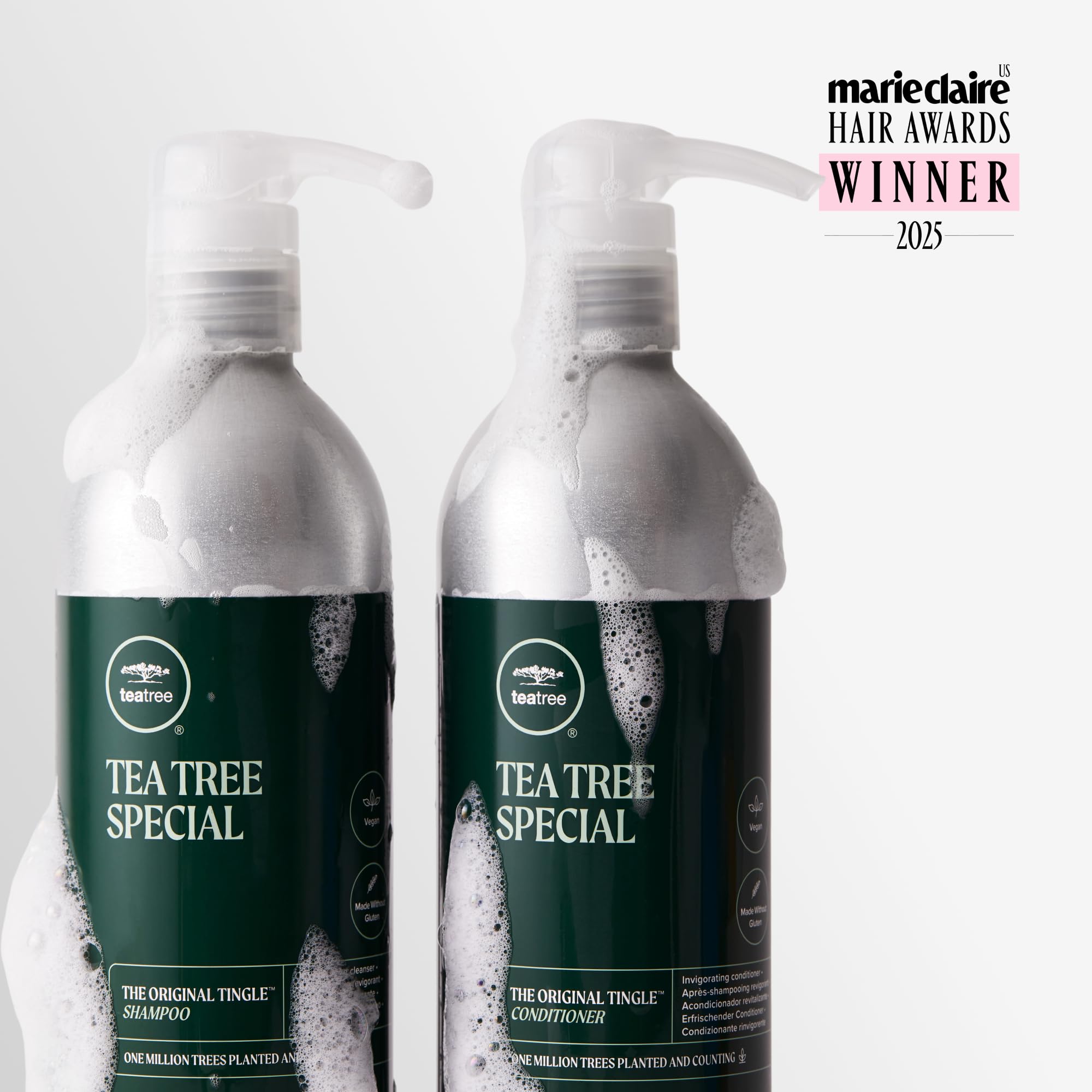 Tea Tree Special Conditioner une application frisson et démêlage facile.