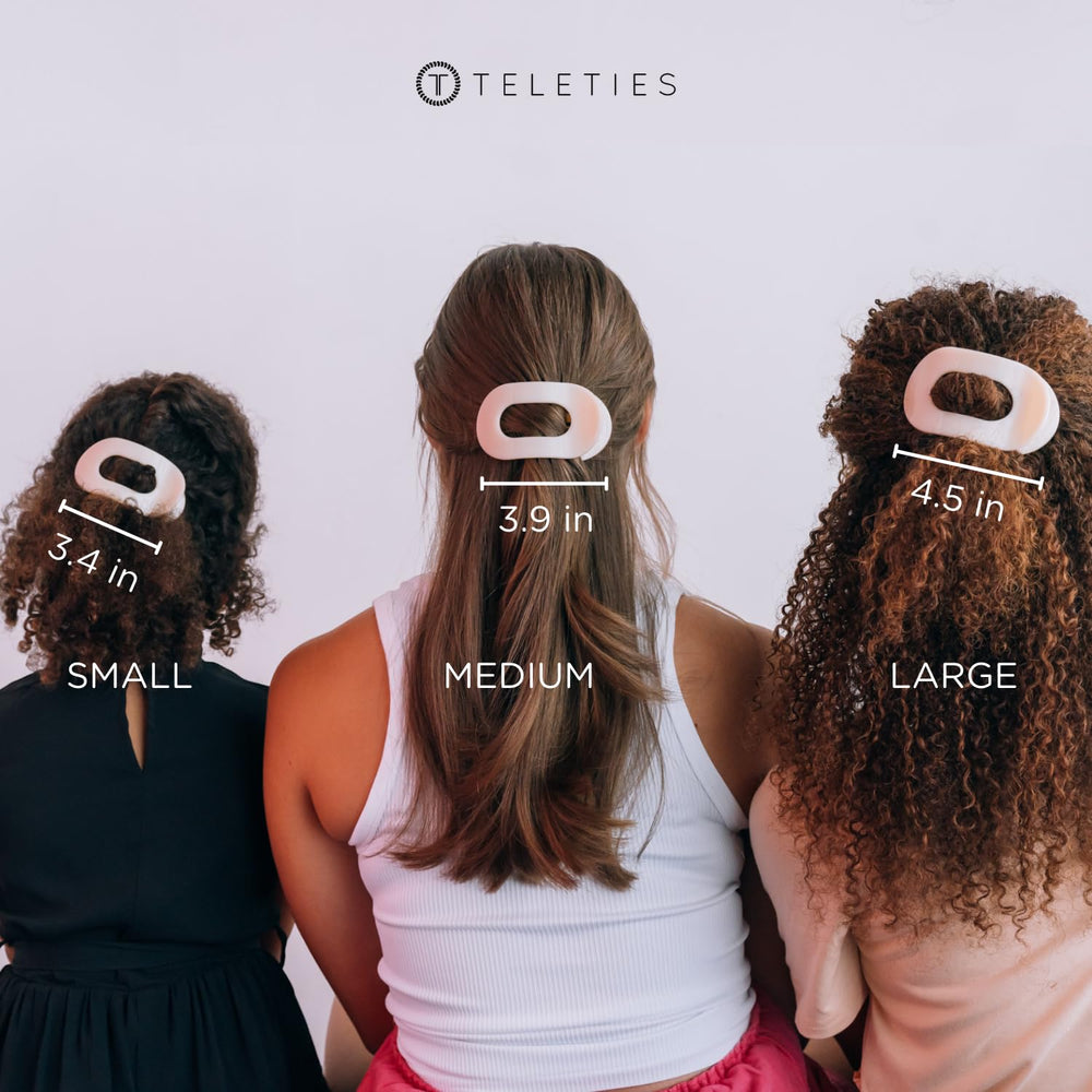 TeLETIES attache-cheveux plat noir utilisé pour yoga et trajets.