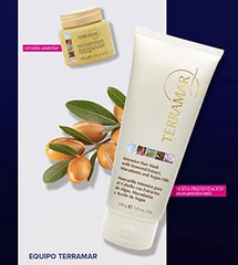 Terramar masque capillaire intensif, cheveux brillants et lisses après utilisation.