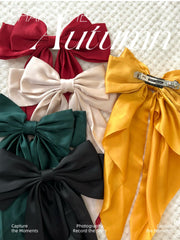 TERSE Noeud noir pour cheveux, chic et fiable en toutes occasions.