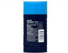 Texture lisse du baton invisible Right Guard Sport sur la peau.