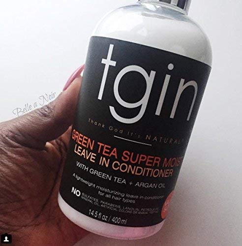 Frizz maîtrisé et brillance naturelle grâce à la formule tgin.