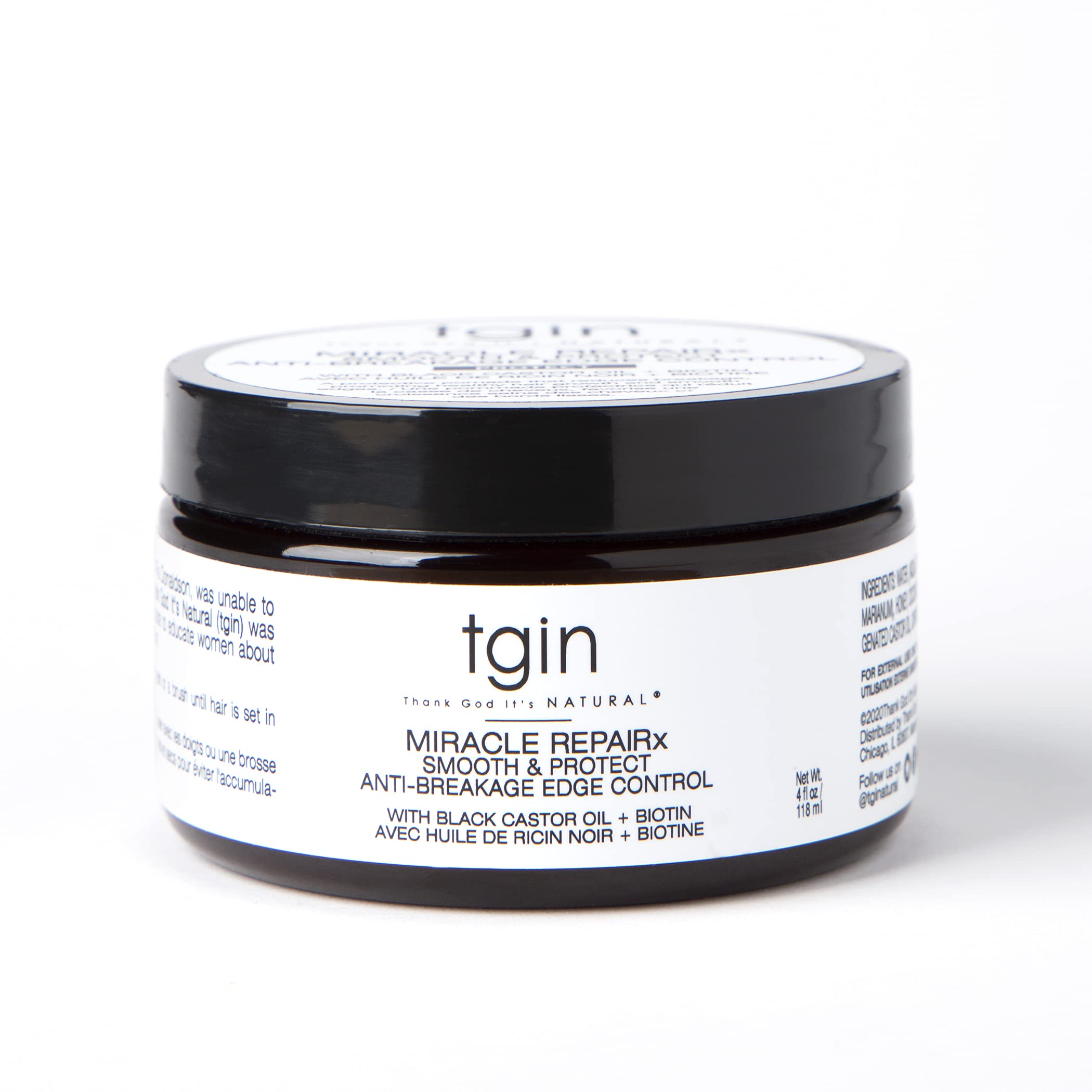Texture légère et non grasse de Miracle RepaiRx Edge Control pour une coiffure sans résidu.