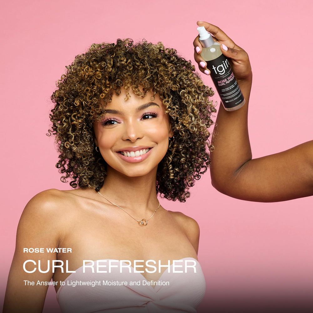 Brume TGIN Rose Water Curl Refresher sur cheveux, définit les boucles et réduit les frisottis