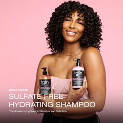 Shampooing tgin eau de rose avec pompe — application facile et lavage en douceur.